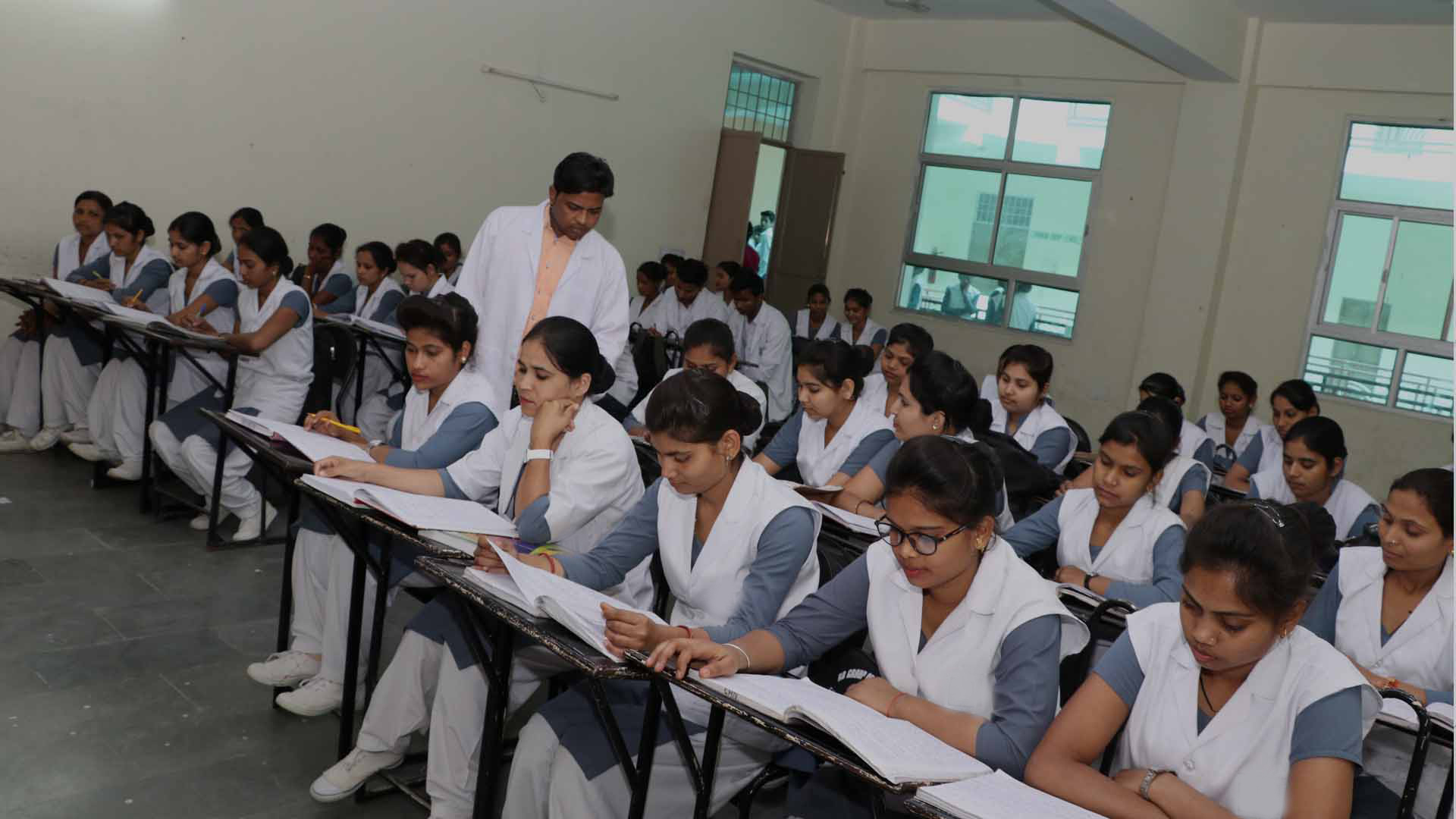 Nursing College In arrah